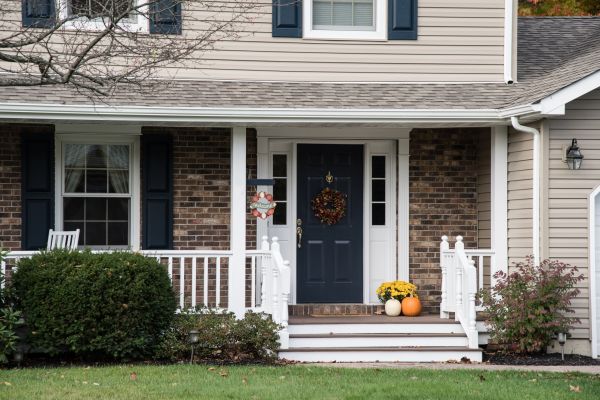 Cost of Front Deck Construction in Bowie